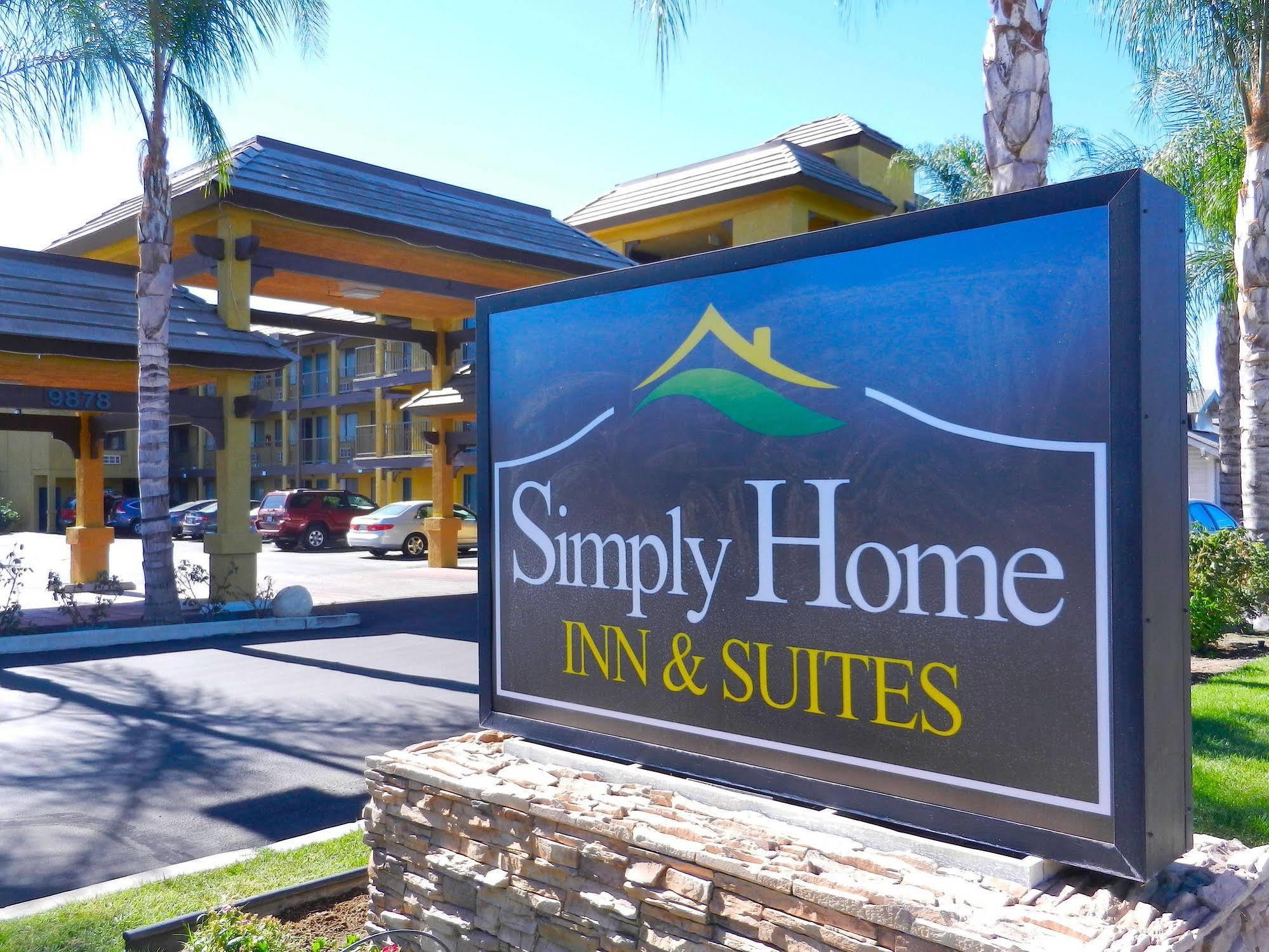 Simply Home Inn & Suites - Ривърсайд Екстериор снимка